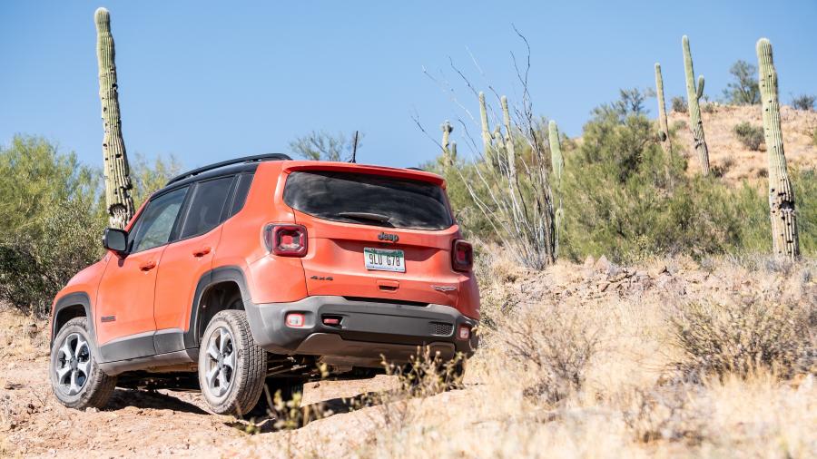  Jeep Renegade Trailhawk (BU) 2018 года  (NA) (фото 29 из 40)
